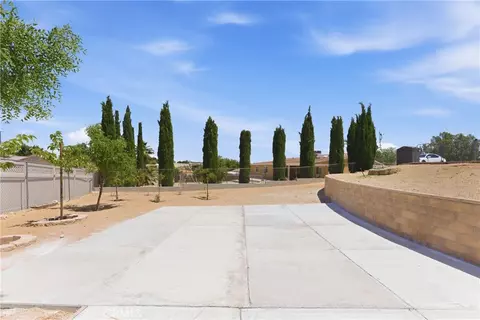 Exterior - 9302 Jacaranda, Hesperia, CA 92345 photo 9 of 11
