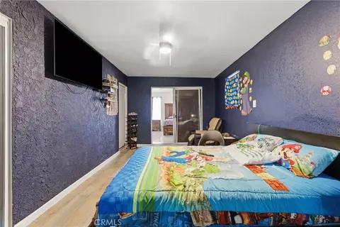 Bedroom - 9302 Jacaranda, Hesperia, CA 92345 photo 4 of 10