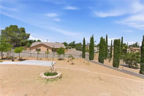 Exterior - 9302 Jacaranda, Hesperia, CA 92345 photo 8 of 11