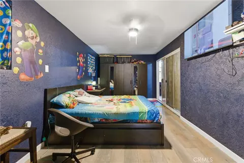 Bedroom - 9302 Jacaranda, Hesperia, CA 92345 photo 6 of 10