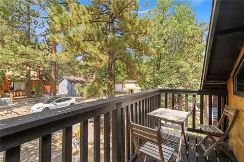 Exterior - 547 Holmes, Sugarloaf, CA 92386 photo 2 of 7