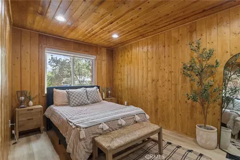 Bedroom - 547 Holmes, Sugarloaf, CA 92386 photo 1 of 6