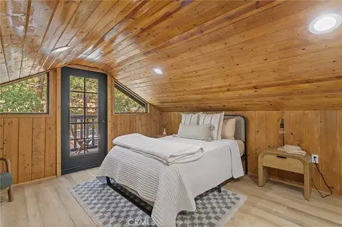 Bedroom - 547 Holmes, Sugarloaf, CA 92386 photo 6 of 6