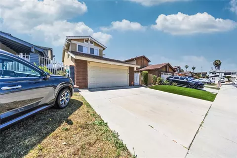 Exterior - 814 E Sandpoint Ct, Carson, CA 90746 photo 6 of 7