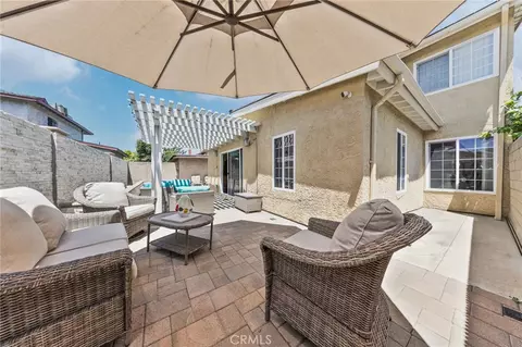 Exterior - 814 E Sandpoint Ct, Carson, CA 90746 photo 2 of 7
