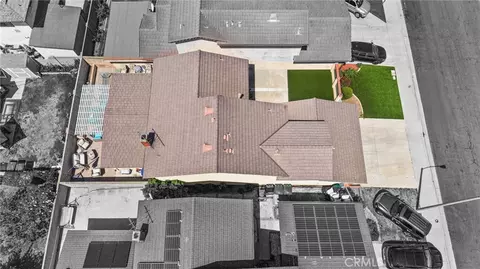 View/Area - 814 E Sandpoint Ct, Carson, CA 90746 photo 5 of 15