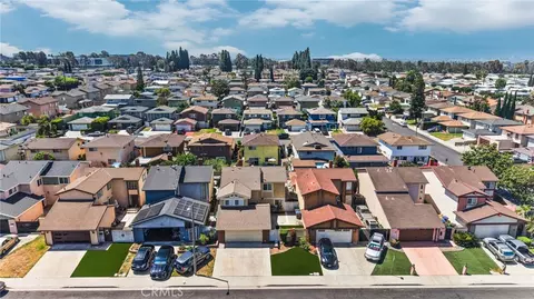 View/Area - 814 E Sandpoint Ct, Carson, CA 90746 photo 12 of 15