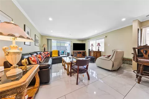 Living - 814 E Sandpoint Ct, Carson, CA 90746 photo 4 of 7