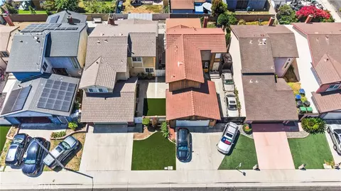 View/Area - 814 E Sandpoint Ct, Carson, CA 90746 photo 3 of 15