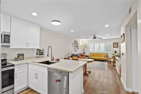 2332 E 17th St #103, Long Beach, CA 90804