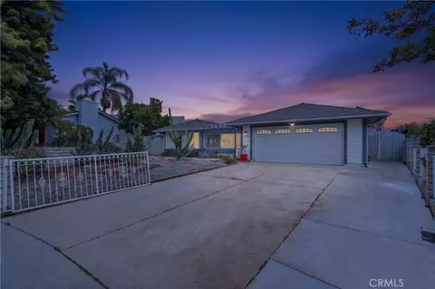 2204 Wilkie Dr, Pomona, CA 91767