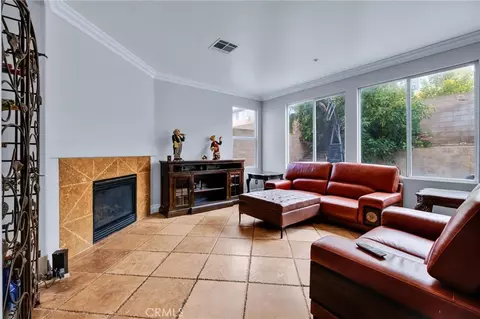 Living - 7471 Freeport, Fontana, CA 92336 photo 2 of 7
