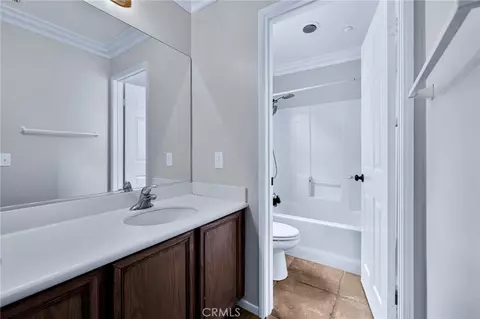 Entry Way - 7471 Freeport, Fontana, CA 92336 photo 6 of 8