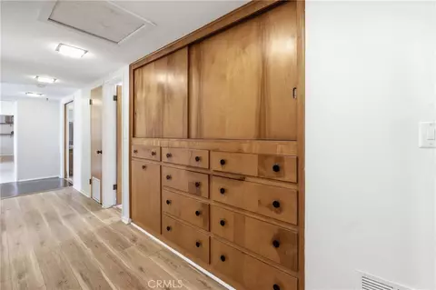 Entry Way - 933 N N Pne, Rialto, CA 92376 photo 3 of 3