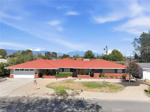 933 N N Pne, Rialto, CA 92376