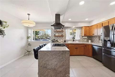Kitchen - 933 N N Pne, Rialto, CA 92376 photo 1 of 7
