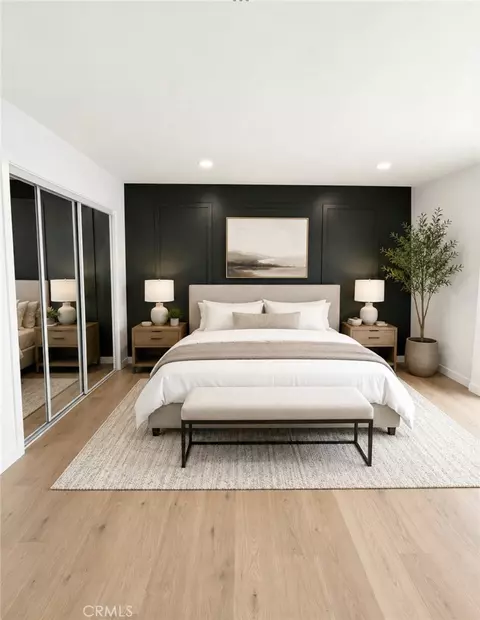 8125 Redlands St, Playa Del Rey, CA 90293