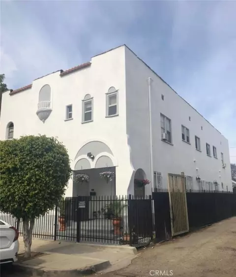 2917 Walton, Los Angeles, CA 90007