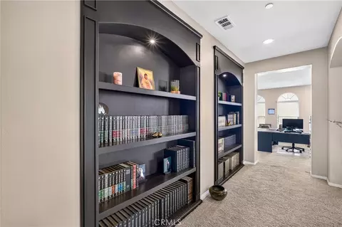 Entry Way - 5406 Duncaster Pl, Rancho Cucamonga, CA 91739 photo 7 of 12