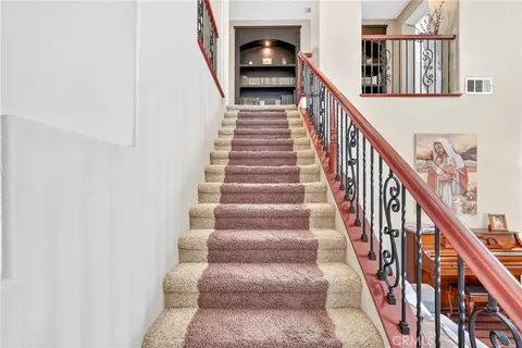 Entry Way - 5406 Duncaster Pl, Rancho Cucamonga, CA 91739 photo 5 of 12