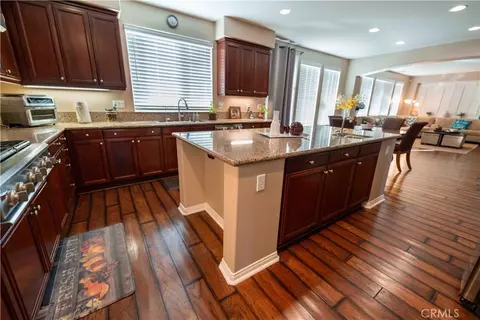 Kitchen - 5406 Duncaster Pl, Rancho Cucamonga, CA 91739 photo 2 of 5
