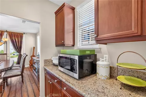 Entry Way - 5406 Duncaster Pl, Rancho Cucamonga, CA 91739 photo 3 of 12