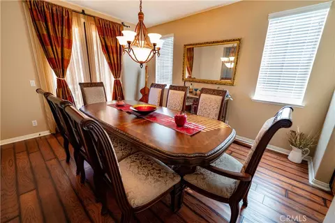 Dining - 5406 Duncaster Pl, Rancho Cucamonga, CA 91739 photo 2 of 5