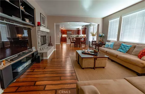 Living - 5406 Duncaster Pl, Rancho Cucamonga, CA 91739 photo 4 of 5