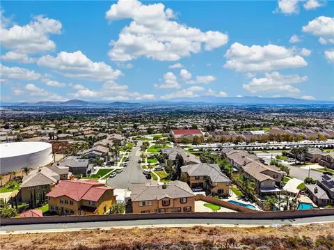 View/Area - 5406 Duncaster Pl, Rancho Cucamonga, CA 91739 photo 5 of 6