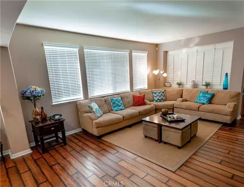 Living - 5406 Duncaster Pl, Rancho Cucamonga, CA 91739 photo 2 of 5
