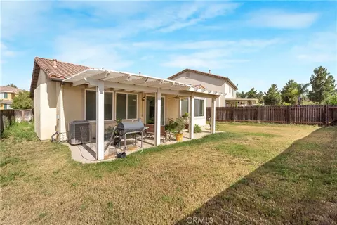 Exterior - 984 Queen Annes, Beaumont, CA 92223 photo 2 of 3