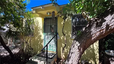 3015 Sunnynook Dr, Los Angeles, CA 90039