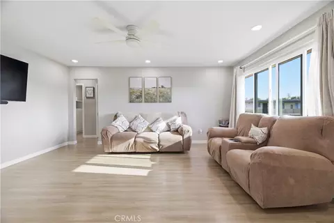 5535 Ackerfield Ave #28, Long Beach, CA 90805