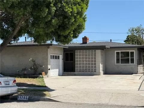 11702 Mapledale, Norwalk, CA 90650