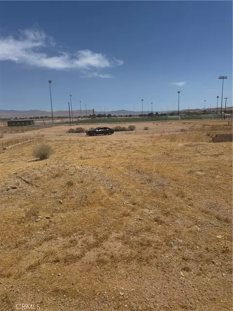 0 Tepee Rd, Apple Valley, CA 92307