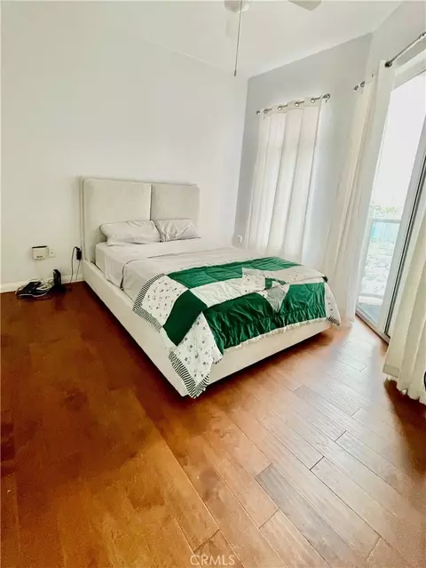 Bedroom - 388 E Ocean Blvd #718, Long Beach, CA 90802 photo 3 of 3