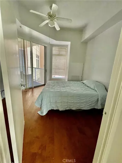 Bedroom - 388 E Ocean Blvd #718, Long Beach, CA 90802 photo 2 of 3