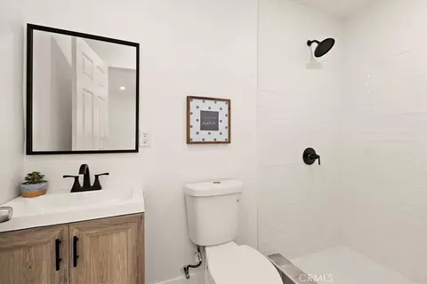 Bath - 1218 N Spring Ave, Compton, CA 90221 photo 2 of 2