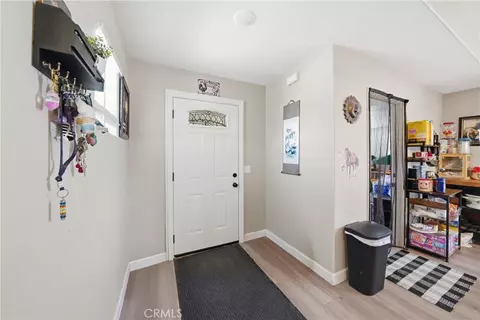Entry Way - 23560 Tussing Rnch, Apple Valley, CA 92308 photo 1 of 1