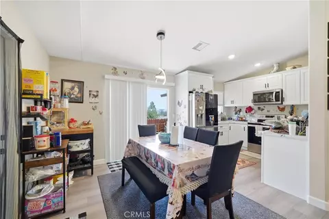 Dining - 23560 Tussing Rnch, Apple Valley, CA 92308 photo 1 of 1