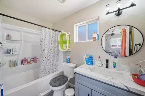 Bath - 23560 Tussing Rnch, Apple Valley, CA 92308 photo 3 of 3