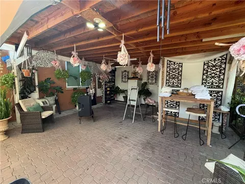 Exterior - 14906 S Lime Ave, Compton, CA 90221 photo 4 of 5