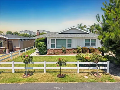 Exterior - 7641 Nada St, Downey, CA 90242 photo 2 of 10