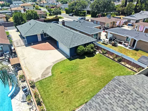 View/Area - 7641 Nada St, Downey, CA 90242 photo 3 of 6