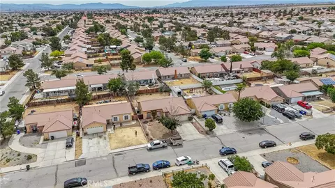 14671 Allison, Adelanto, CA 92301 photo 29