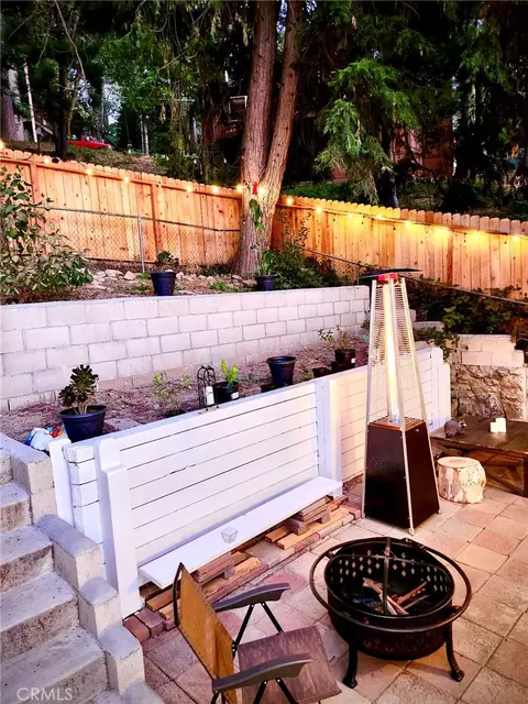 Exterior - 445 Redwood Dr, Crestline, CA 92325 photo 3 of 11