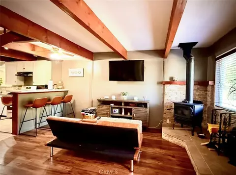 Living - 445 Redwood Dr, Crestline, CA 92325 photo 2 of 3