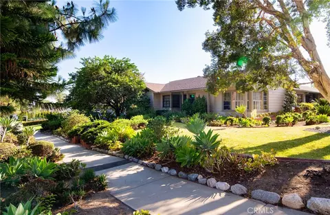 2201 Roosevelt Ave, Altadena, CA 91001