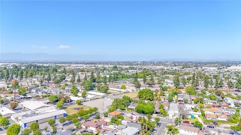 View/Area - 2114 E Knopf, Compton, CA 90222 photo 5 of 9