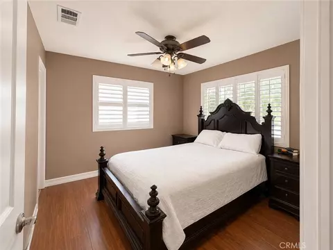 811 E Saint James Ave, Orange, CA 92865 photo 8
